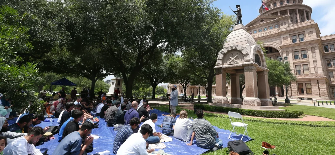 0395599f-3abd-42f4-ae79-8bf1cb79d3e0-CAIR_Austin_Eid_BSA_002 Al-Adha Celebrations in texas Trouvez des événements musulmans près de chez moi avec CMZ. Restez informé des programmes locaux des mosquées, des horaires de prière et des rassemblements communautaires à tout moment.